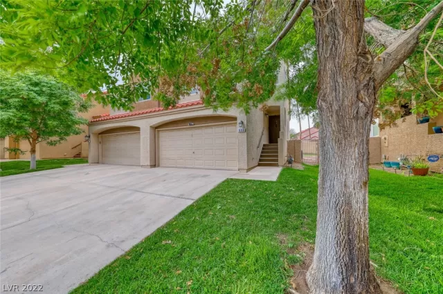 MLS: 2386610 Condo For Sale