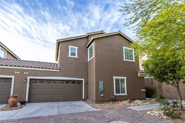 MLS: 2386707 Condo For Sale