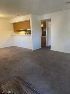 Photo #3: 2386712 Listing 