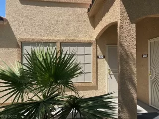 Photo #2: 2386730 Listing 