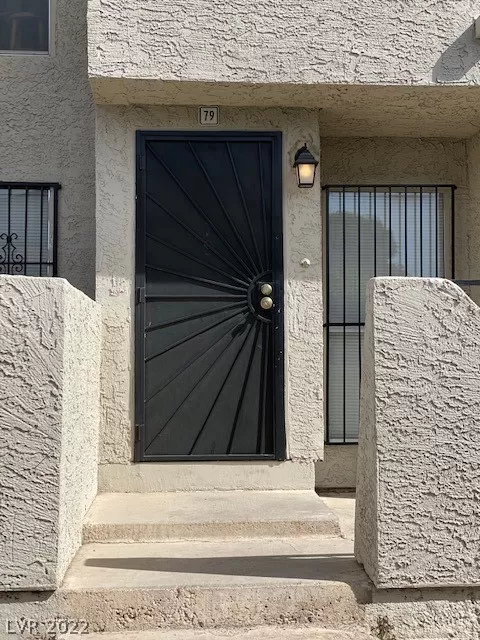 MLS: 2386743 Condo For Sale