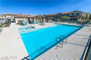 Photo #1: 2386749 Listing 
