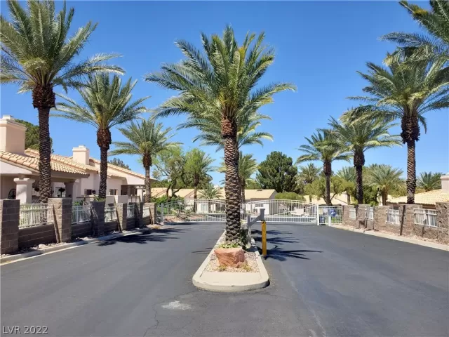 MLS: 2386837 Condo For Sale