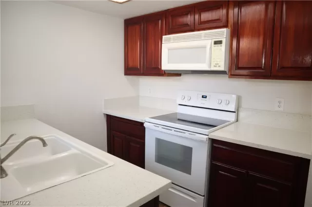 MLS: 2386882 Condo For Sale