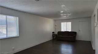 Photo #1: 2386975 Listing 