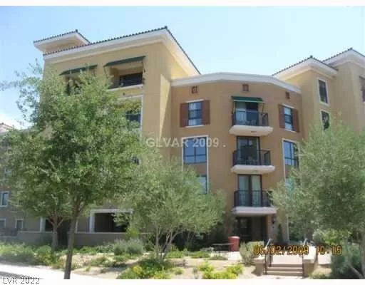 MLS: 2387016 Condo For Sale