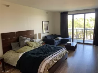 Photo #1: 2387016 Listing 