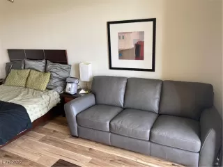 Photo #4: 2387016 Listing 