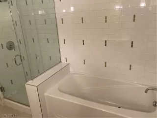 Photo #6: 2387016 Listing 