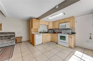 Photo #1: 2387039 Listing 