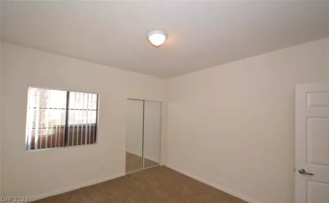 MLS: 2387052 Condo For Sale