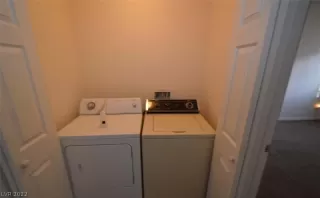 Photo #3: 2387052 Listing 