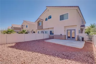 Photo #4: 2387095 Listing 