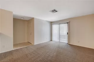 Photo #2: 2387178 Listing 