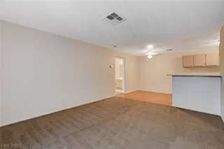 Photo #5: 2387178 Listing 