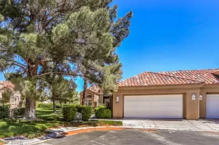 Photo #1: 2387197 Listing 