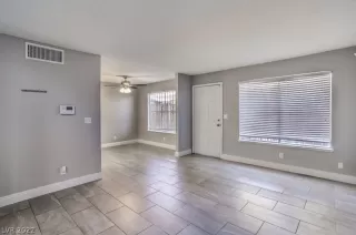 Photo #4: 2387236 Listing 