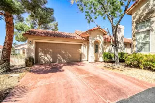 Photo #2: 2387279 Listing 