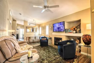 Photo #6: 2387279 Listing 