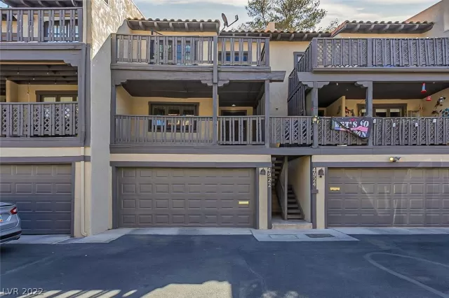 MLS: 2387299 Condo For Sale