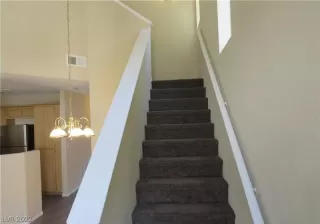 Photo #4: 2387339 Listing 