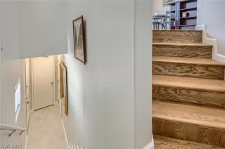 Photo #2: 2387394 Listing