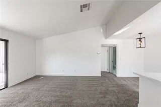 Photo #1: 2387425 Listing 