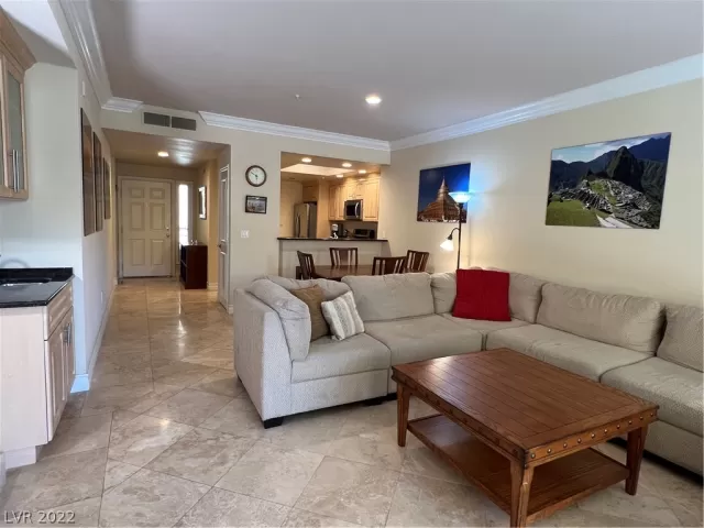 MLS: 2387439 Condo For Sale