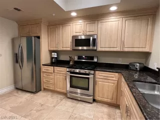 Photo #6: 2387439 Listing