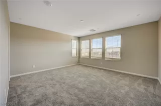 Photo #6: 2387456 Listing 