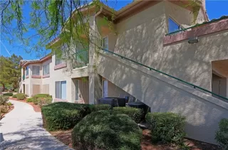 Photo #2: 2387466 Listing 