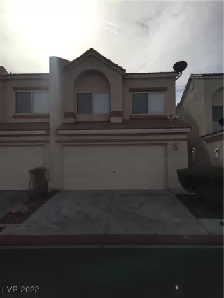 Photo #1: 2387497 Listing