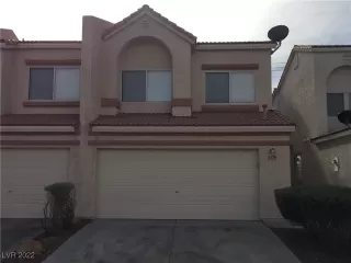 Photo #2: 2387497 Listing