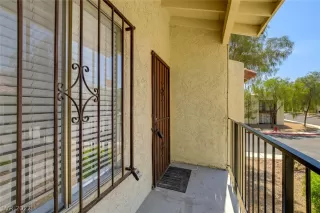 Photo #4: 2387580 Listing 