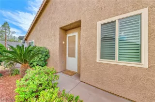 Photo #1: 2387619 Listing 