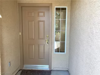 Photo #2: 2387659 Listing 