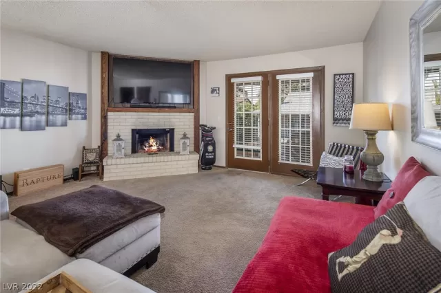 MLS: 2387661 Condo For Sale