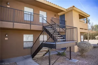 Photo #1: 2387696 Listing 