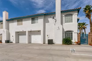 Photo #1: 2387736 Listing 