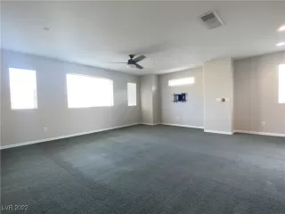 Photo #3: 2387770 Listing 