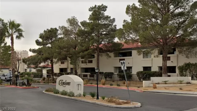 MLS: 2387792 Condo For Sale