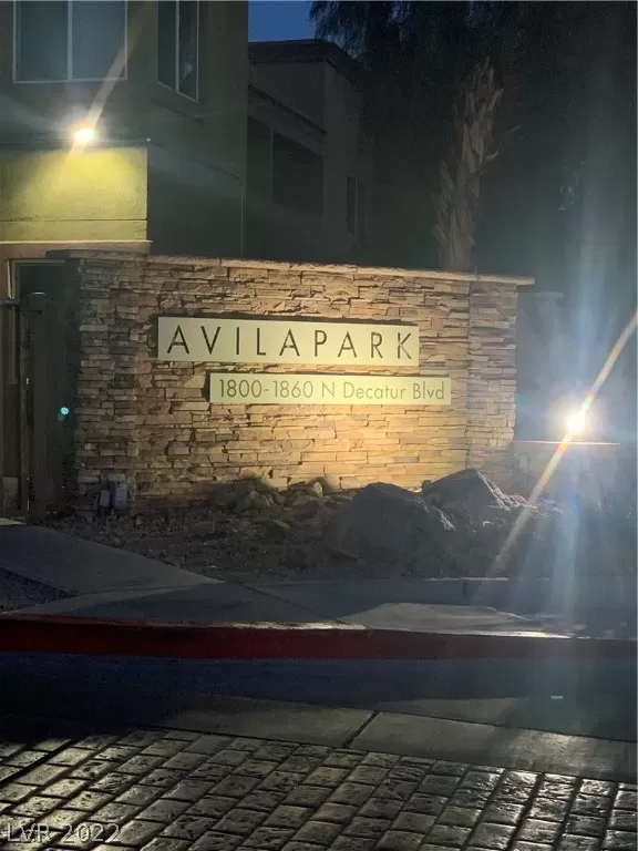 MLS: 2387833 Condo For Sale