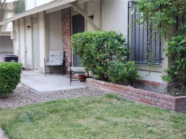 MLS: 2387869 Condo For Sale