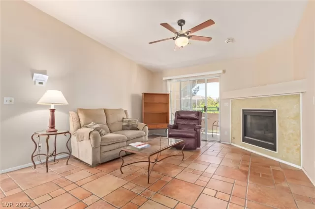 MLS: 2387883 Condo For Sale