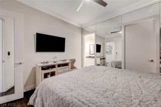 Photo #5: 2387894 Listing