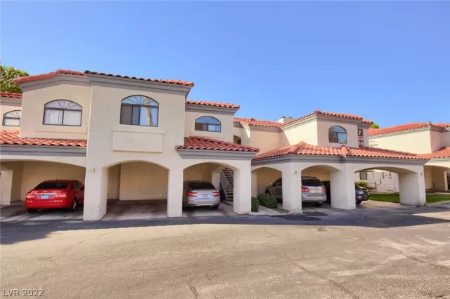 MLS: 2387896 Condo For Sale