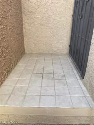 Photo #1: 2387927 Listing 