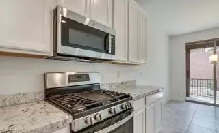 Photo #4: 2387975 Listing 