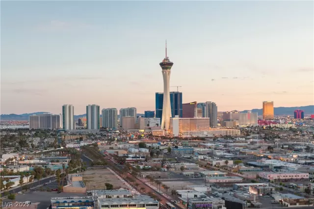 MLS: 2388030 Condo For Sale