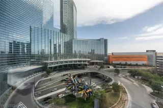 Photo #1: 2388045 Listing